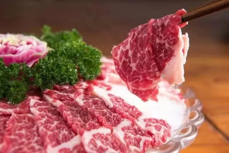 全鏈驅(qū)動向前“犇”——涇川縣發(fā)展平?jīng)黾t牛產(chǎn)業(yè)觀察